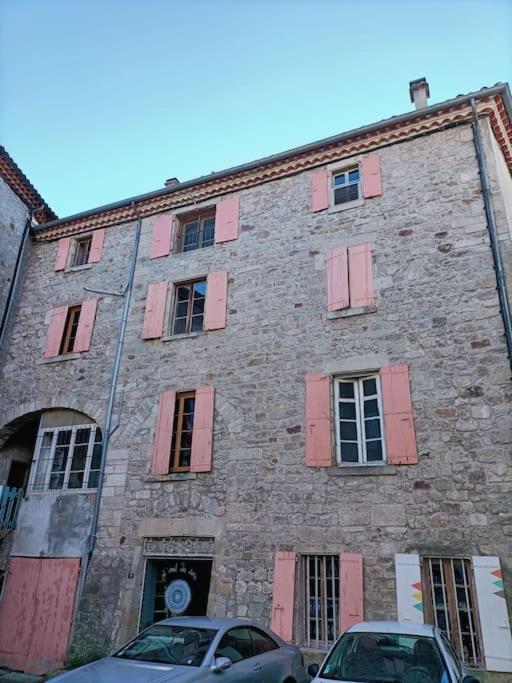 Appartement 1Er Etage Largentière Exteriér fotografie