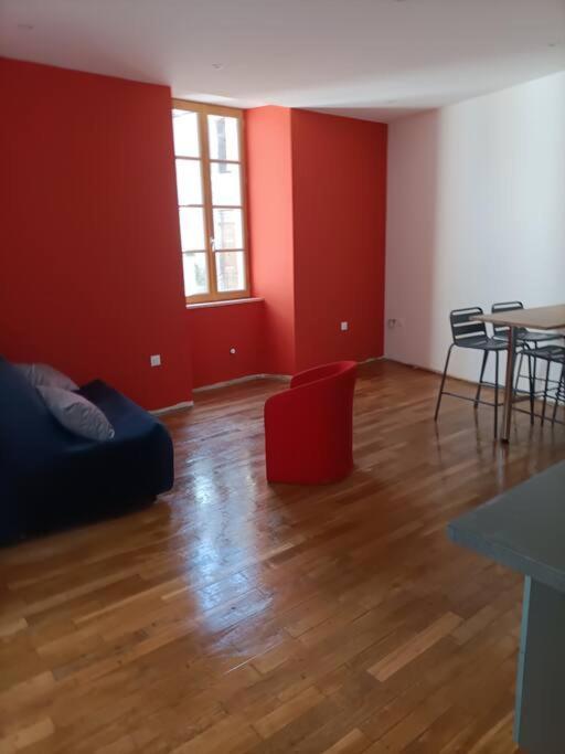 Appartement 1Er Etage Largentière Exteriér fotografie
